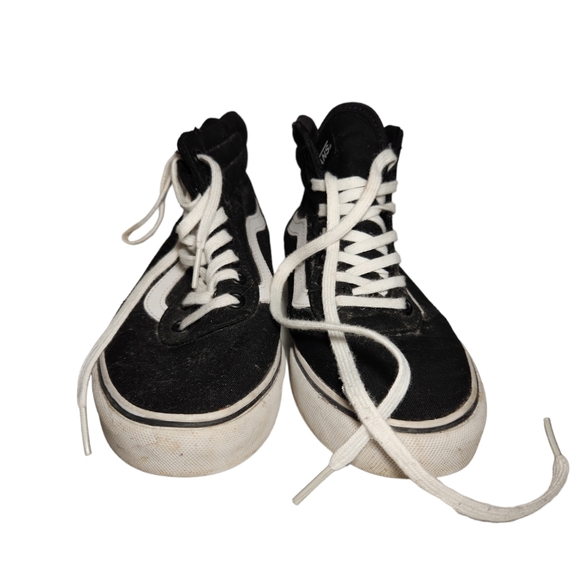 Vans Classic Black & White Hightops - Picture 2 of 8